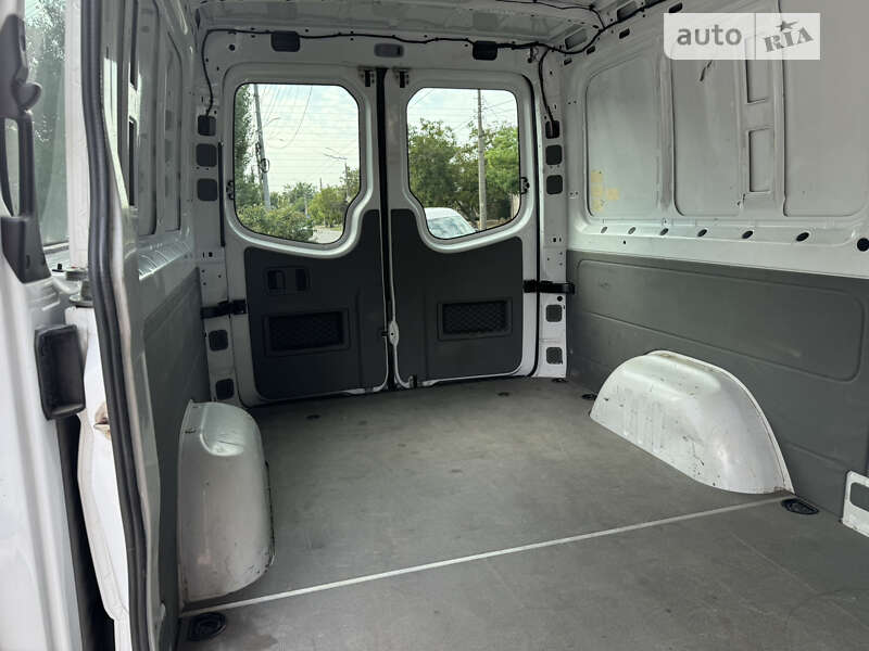 Грузовой фургон Mercedes-Benz Sprinter 2017 в Николаеве