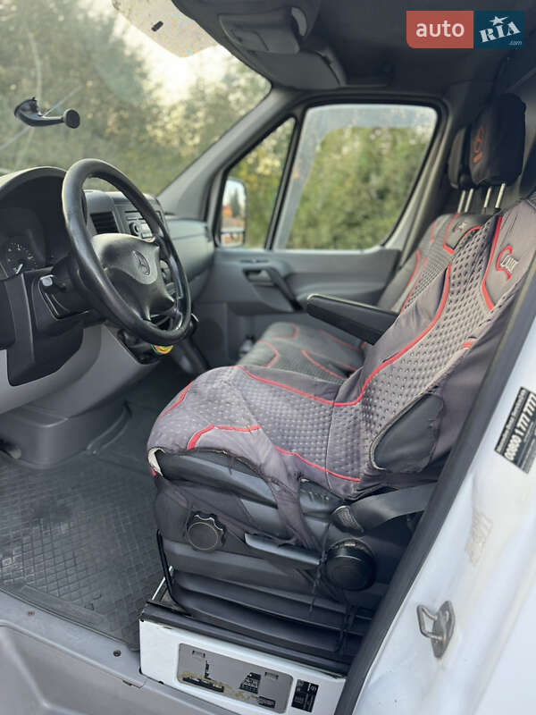 Грузовой фургон Mercedes-Benz Sprinter 2008 в Староконстантинове
