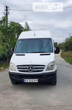 Mercedes-Benz Sprinter 2010