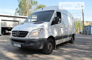 Вантажний фургон Mercedes-Benz Sprinter 2012 в Києві