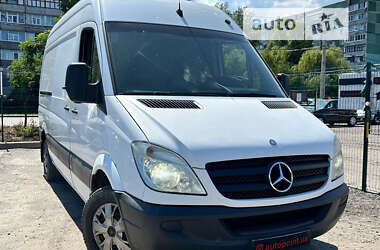 Вантажний фургон Mercedes-Benz Sprinter 2009 в Сумах