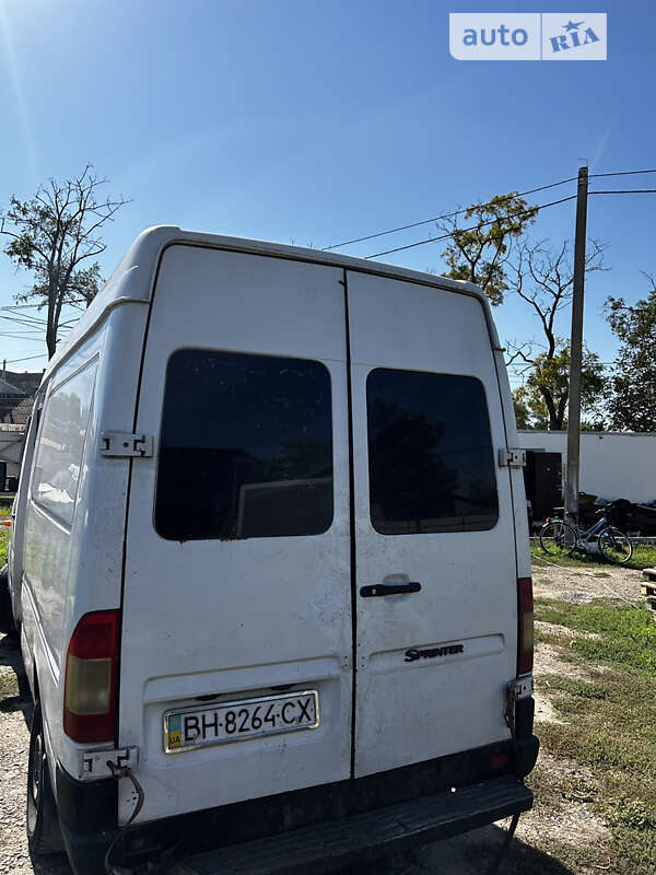 Грузовой фургон Mercedes-Benz Sprinter 2003 в Одессе