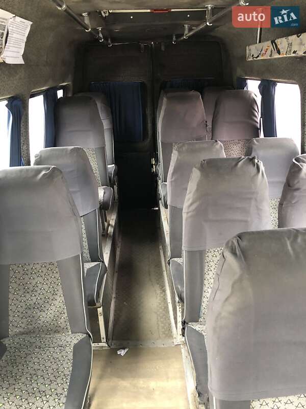 Микроавтобус Mercedes-Benz Sprinter 1998 в Днепре