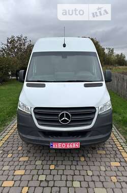 Грузовой фургон Mercedes-Benz Sprinter 2020 в Львове