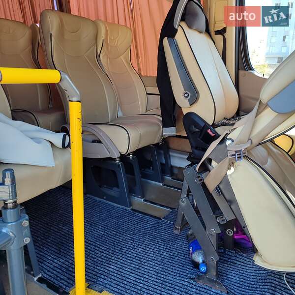Туристический / Междугородний автобус Mercedes-Benz Sprinter 2011 в Киеве