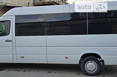 Городской автобус Mercedes-Benz Sprinter 2005 в Кривом Роге