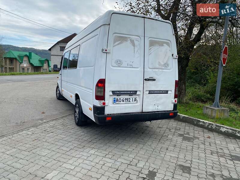 Мікроавтобус Mercedes-Benz Sprinter 2001 в Тячеві