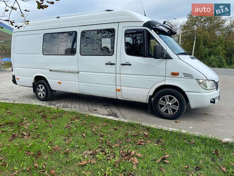 Мікроавтобус Mercedes-Benz Sprinter 2001 в Тячеві