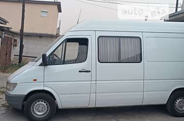 Інші автобуси Mercedes-Benz Sprinter 2000 в Києві