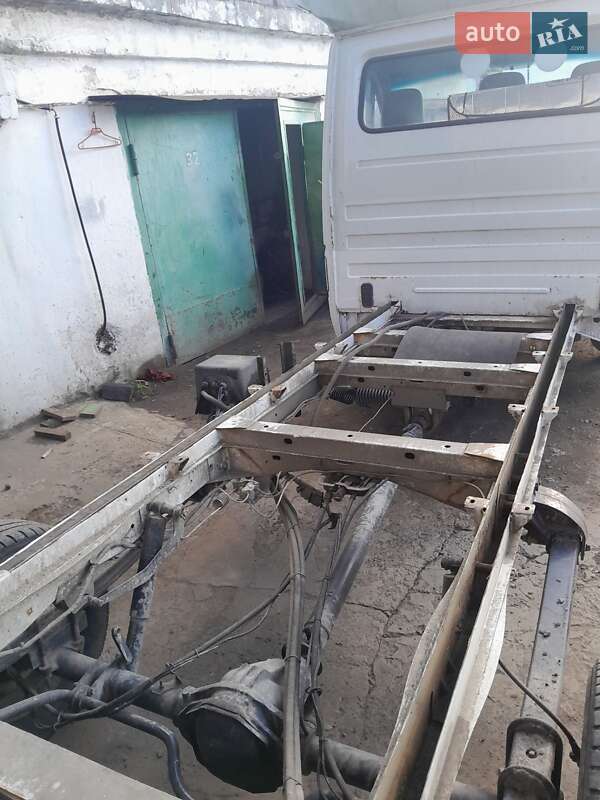 Вантажний фургон Mercedes-Benz Sprinter 2005 в Тернополі фото 53 Вантажний фургон Mercedes-Benz Sprinter 2005 в Тернополі