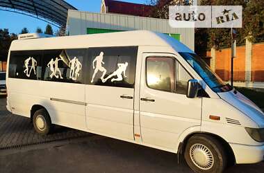 Туристический / Междугородний автобус Mercedes-Benz Sprinter 2001 в Ивано-Франковске