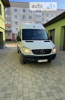 Мікроавтобус Mercedes-Benz Sprinter 2011 в Калуші