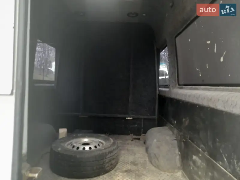 Mercedes-Benz Sprinter 2002 VIN WDB9036631R428885 фото оголошення 4 з 42