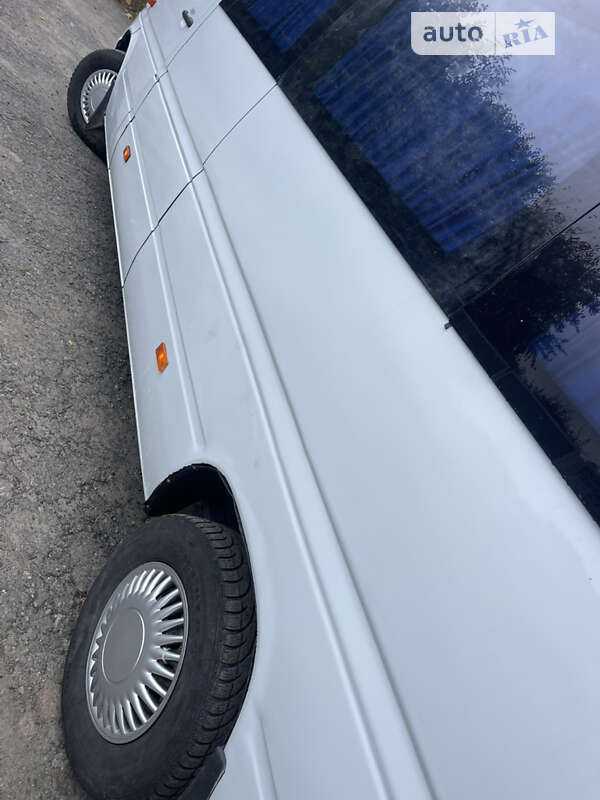 Другие автобусы Mercedes-Benz Sprinter 2002 в Киеве