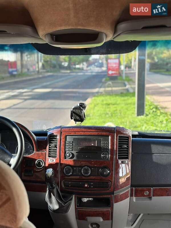 Микроавтобус Mercedes-Benz Sprinter 2007 в Одессе фото 12 Микроавтобус Mercedes-Benz Sprinter 2007 в Одессе