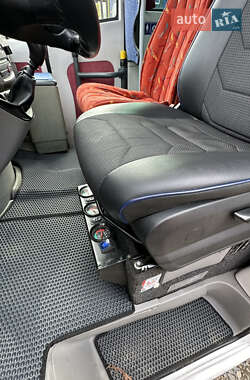 Микроавтобус Mercedes-Benz Sprinter 2010 в 