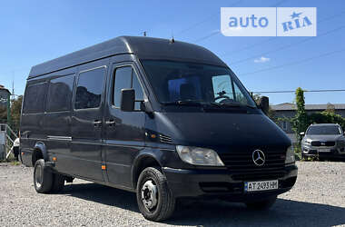 Грузопассажирский фургон Mercedes-Benz Sprinter 2002 в Ивано-Франковске