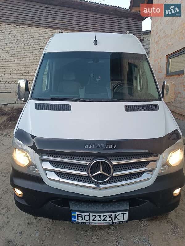 Микроавтобус Mercedes-Benz Sprinter 2008 в 
