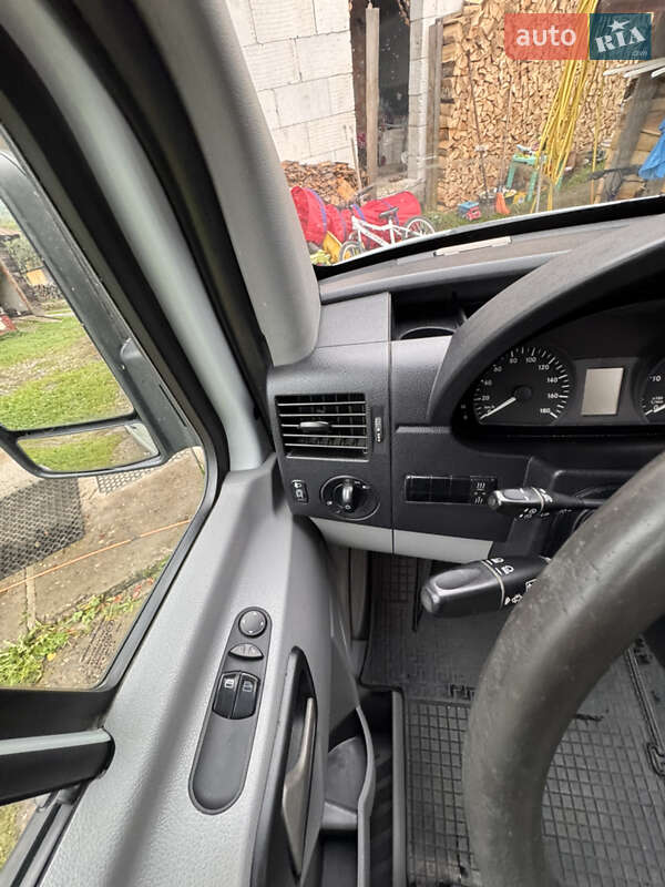 Микроавтобус Mercedes-Benz Sprinter 2007 в Рахове