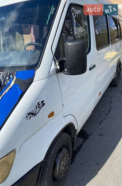 Другие автобусы Mercedes-Benz Sprinter 2000 в 
