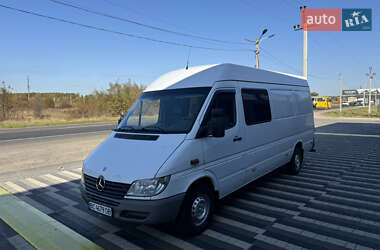 Грузопассажирский фургон Mercedes-Benz Sprinter 2004 в 