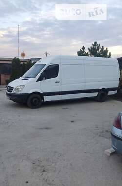 Вантажний фургон Mercedes-Benz Sprinter 2011 в Харкові