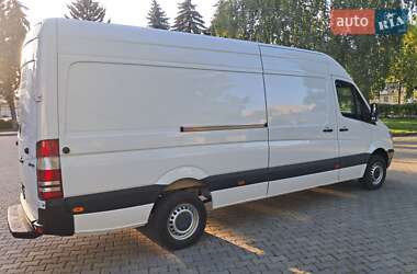 Грузовой фургон Mercedes-Benz Sprinter 2012 в Черновцах