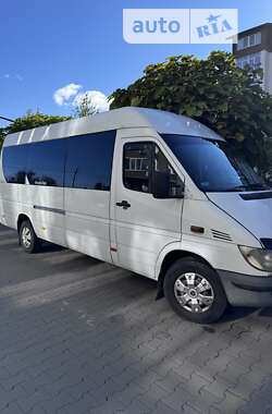 Міський автобус Mercedes-Benz Sprinter 2001 в Києві