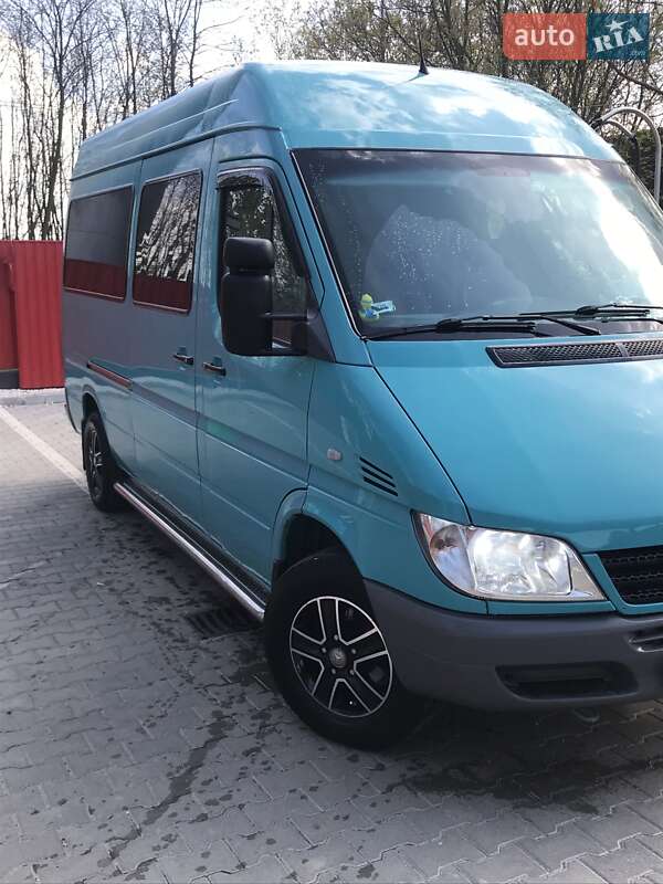 Микроавтобус Mercedes-Benz Sprinter 2003 в Ужгороде