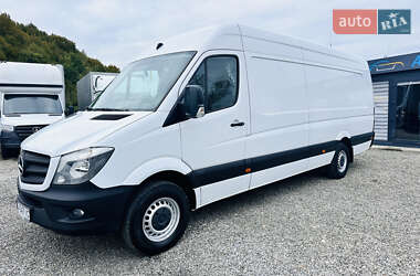 Вантажний фургон Mercedes-Benz Sprinter 2016 в Іршаві