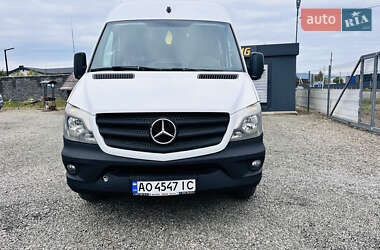 Вантажний фургон Mercedes-Benz Sprinter 2016 в Іршаві