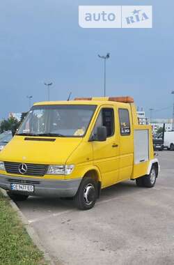 Эвакуатор Mercedes-Benz Sprinter 1997 в Черновцах