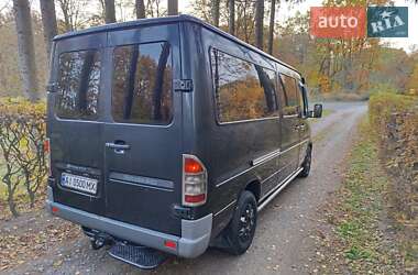 Вантажопасажирський фургон Mercedes-Benz Sprinter 2003 в Володарці