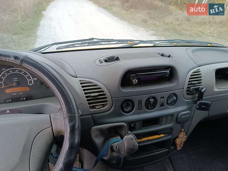 Вантажний фургон Mercedes-Benz Sprinter 2003 в Житомирі