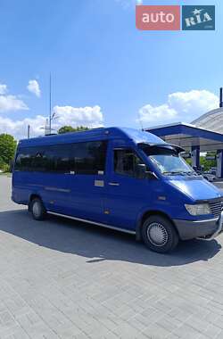 Приміський автобус Mercedes-Benz Sprinter 1996 в Кропивницькому