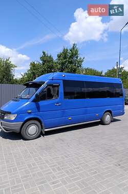 Приміський автобус Mercedes-Benz Sprinter 1996 в Кропивницькому