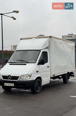 Вантажний фургон Mercedes-Benz Sprinter 2005 в 