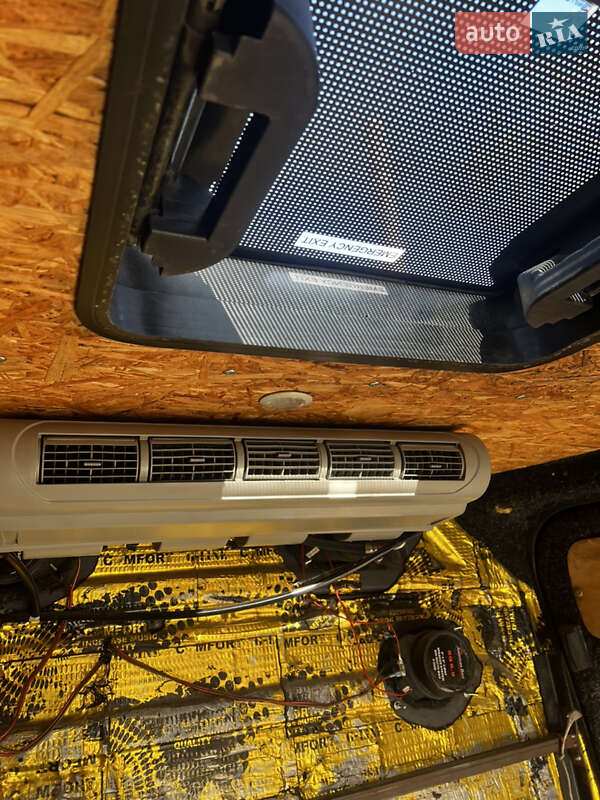 Інші вантажівки Mercedes-Benz Sprinter 2008 в Чернівцях