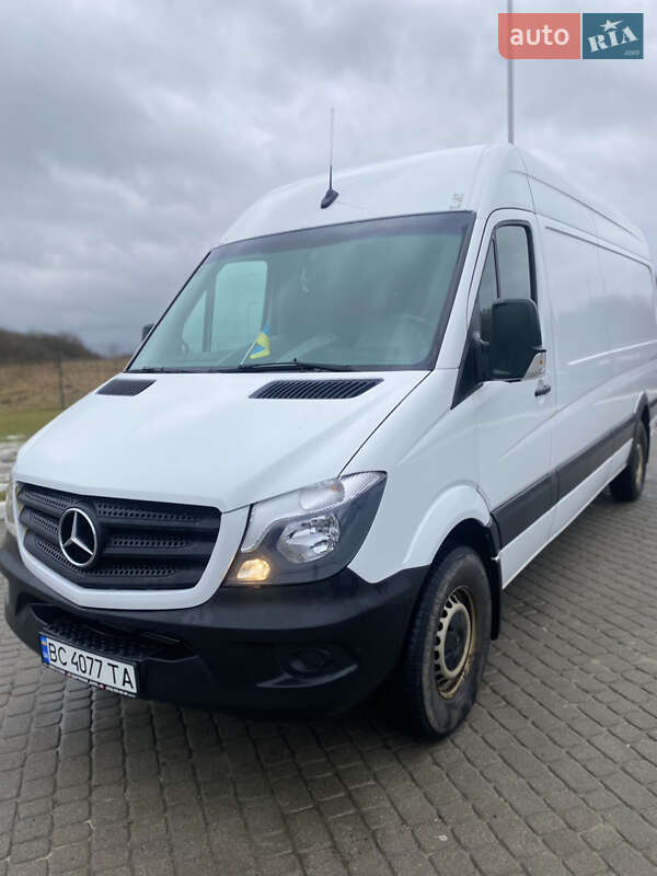 Вантажний фургон Mercedes-Benz Sprinter 2018 в Львові фото 3 Вантажний фургон Mercedes-Benz Sprinter 2018 в Львові