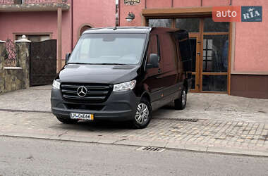 Грузовой фургон Mercedes-Benz Sprinter 2021 в Сваляве