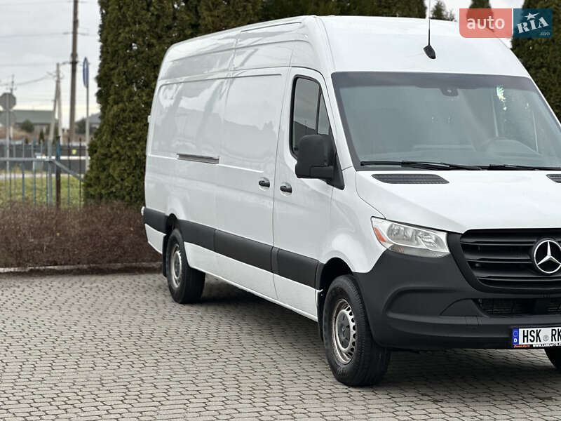 Грузовой фургон Mercedes-Benz Sprinter 2020 в Львове