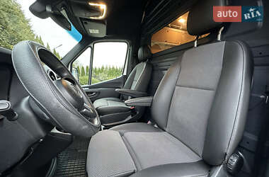 Грузовой фургон Mercedes-Benz Sprinter 2020 в 