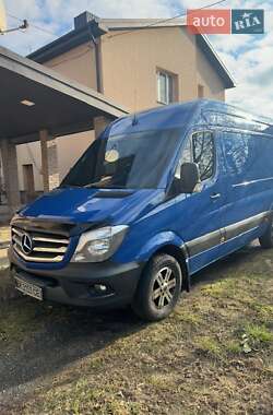 Грузовой фургон Mercedes-Benz Sprinter 2015 в 