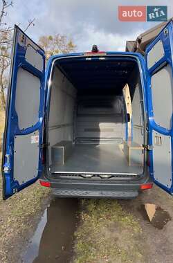Грузовой фургон Mercedes-Benz Sprinter 2015 в 