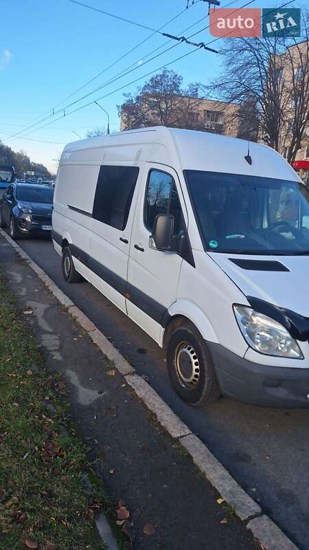 Вантажопасажирський фургон Mercedes-Benz Sprinter 2010 в Вінниці