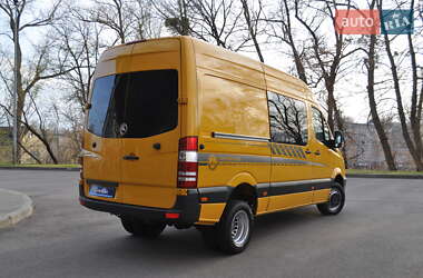 Грузовой фургон Mercedes-Benz Sprinter 2017 в 