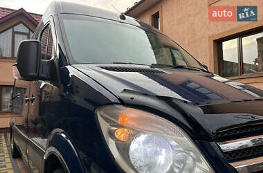 Грузовой фургон Mercedes-Benz Sprinter 2013 в Тячеве