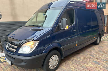 Грузовой фургон Mercedes-Benz Sprinter 2013 в Тячеве