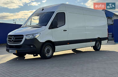 Mercedes-Benz Sprinter 2021