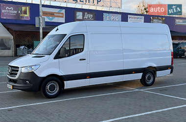 Грузовой фургон Mercedes-Benz Sprinter 2021 в Ивано-Франковске